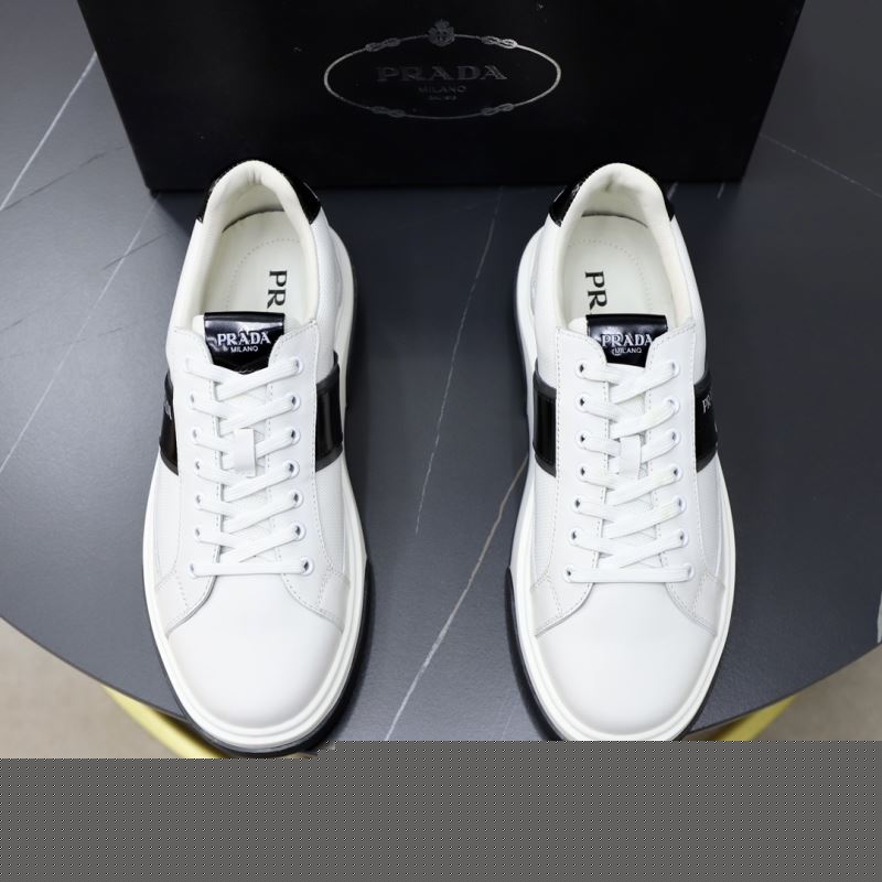Pra*a sneakers